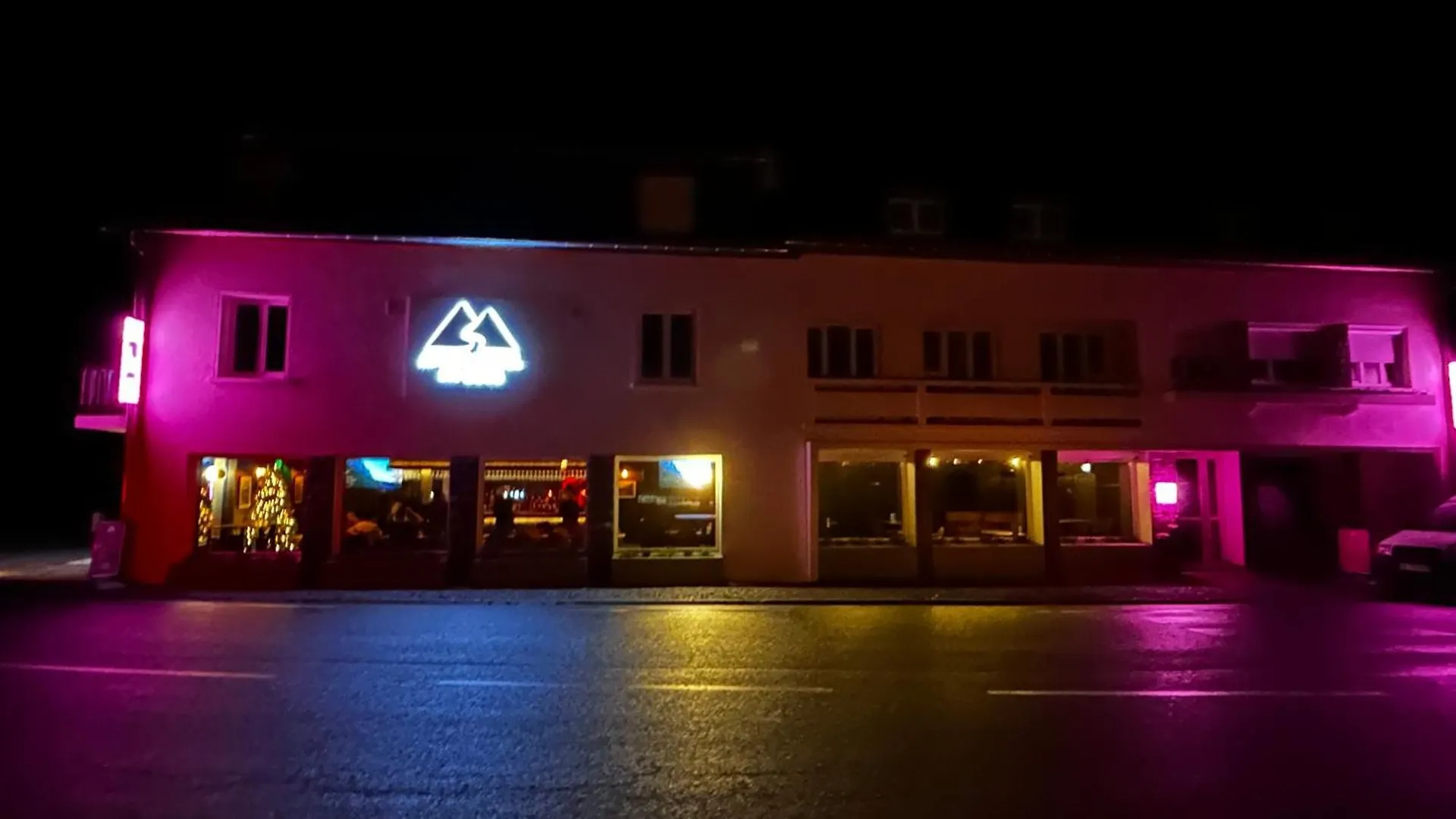 Borderes-Louron Apart Hotel Des Cols 0*,  צרפת